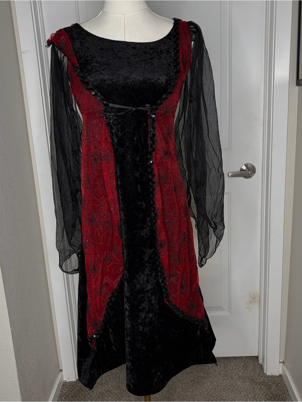 Black Red Velvet Spiderweb Wing Sleeve Maxi Dress Goth Size S Vampires